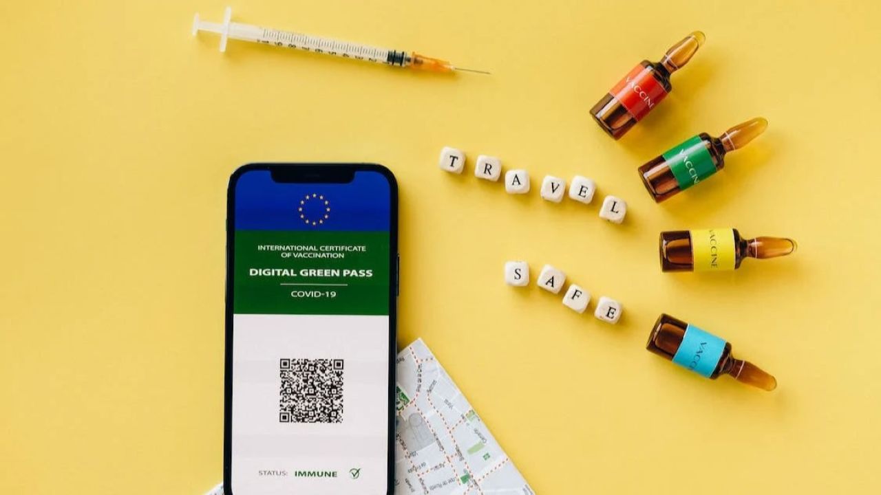 Semen sample under a microscope in an andrology lab — a contrast to meme economics